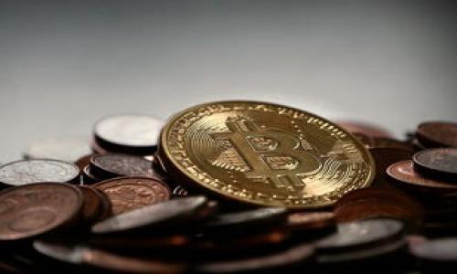 TP钱包（TokenPocket）是一种多功能的数字钱包，适用于存储和管理各种类型的加密货币和代币。它通常被归类为非托管（non-custodial）钱包，意味着用户拥有私钥，完全掌控自己的资产。TP钱包支持多链（如以太坊、波场、EOS等）的资产管理，可以通过手机APP或网页进行访问。

以下是TP钱包的一些主要特征：

1. **多链支持**: 用户可以在同一个钱包内管理多种区块链资产，方便快捷。
2. **去中心化**: 用户的私钥存储在本地，TP钱包不存储用户资产，增加了安全性。
3. **内置DApp浏览器**: 用户可以直接在钱包内访问去中心化应用（DApps），进行交易或参与项目。
4. **易用性**: TP钱包界面友好，适合各类用户使用，从新手到经验丰富的投资者。
5. **社区与支持**: 有活跃的社区，用户可以寻求支持和分享经验。

总之，TP钱包是一个为用户提供安全、便利和多功能的数字资产管理工具。